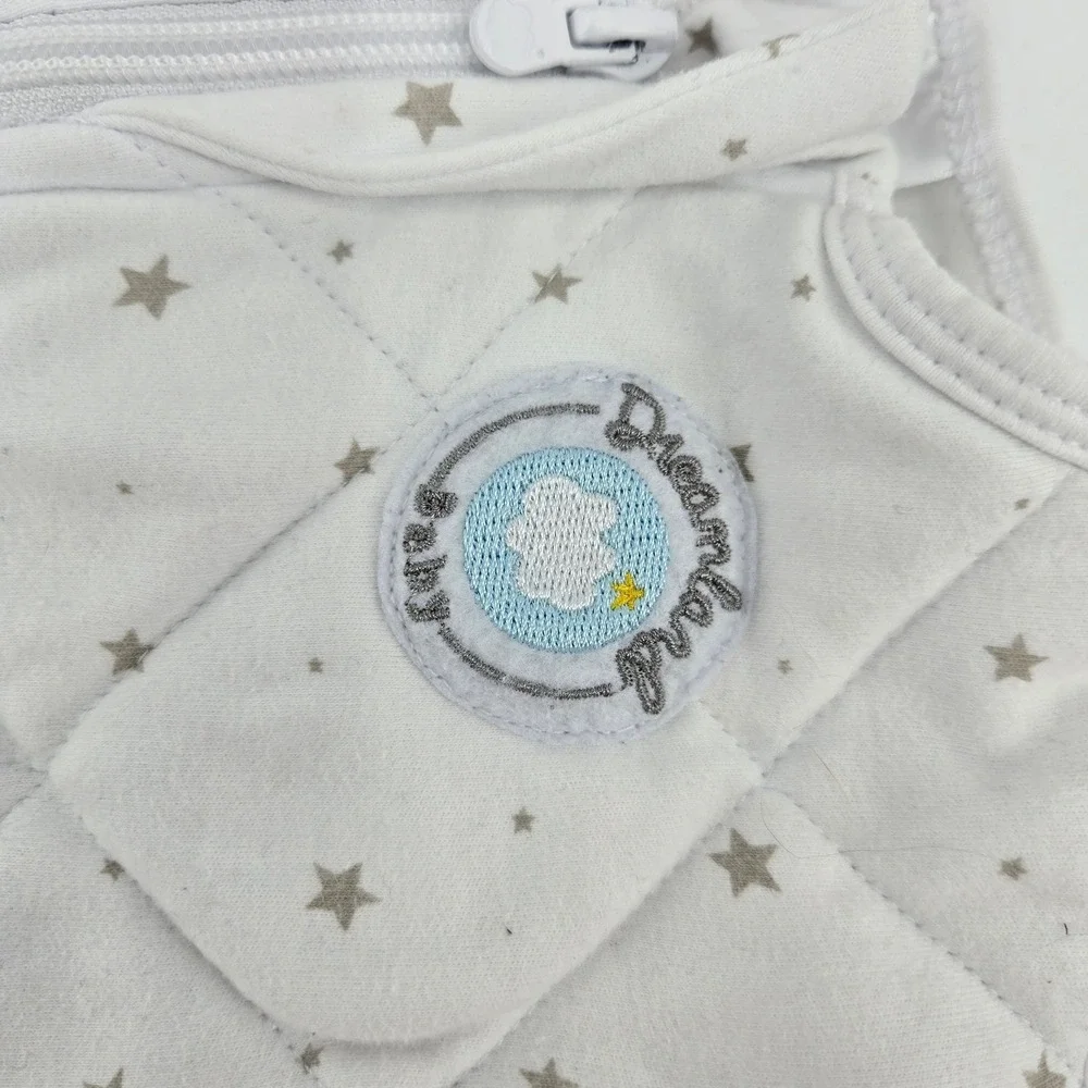 Dreamland Baby Grey Star Quilted Sleep Sack Swaddle 0-6 Months Infant Cozy GUC
